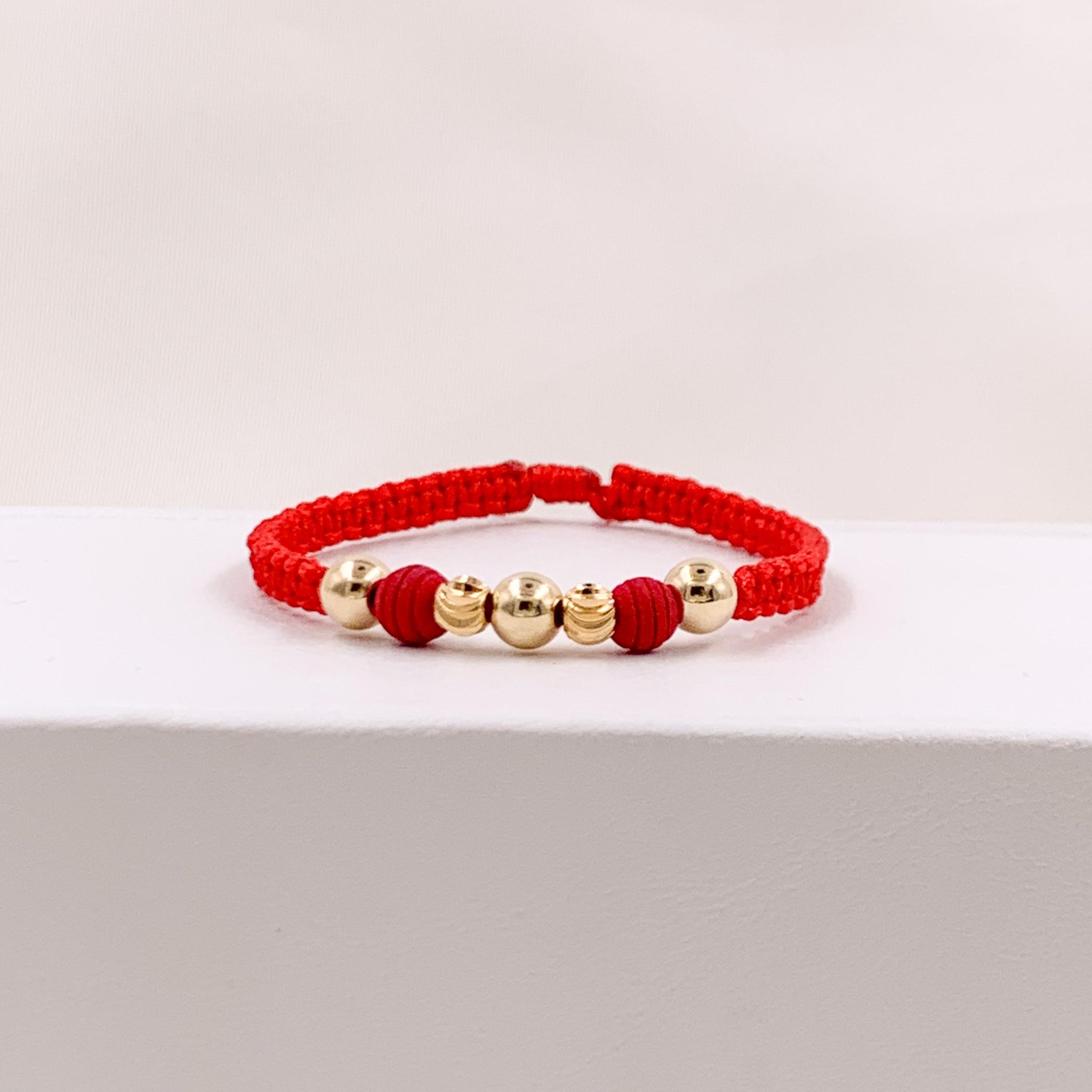 Pulsera Tejida en Macramé – PUL11