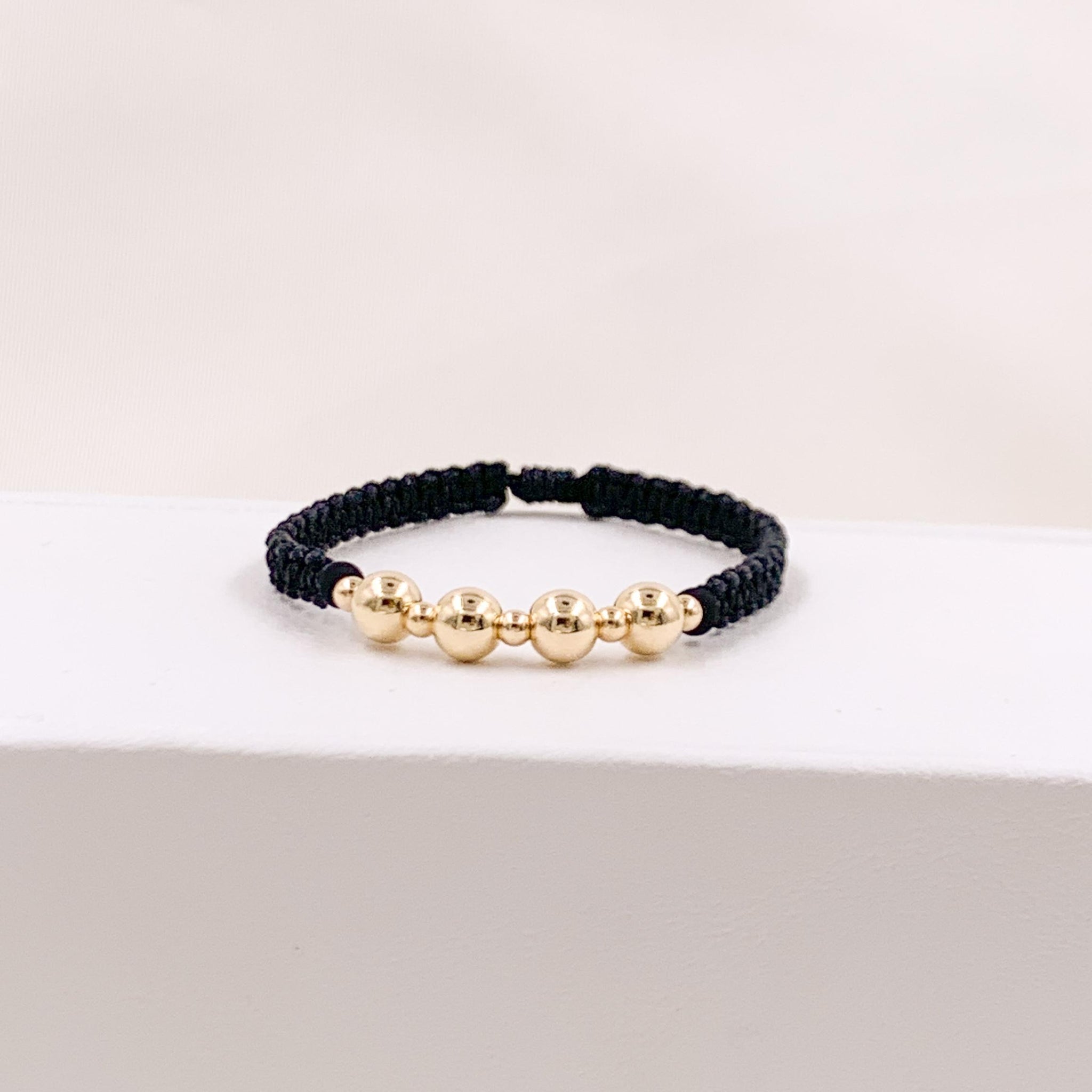 Pulsera Tejida en Macramé – PUL14
