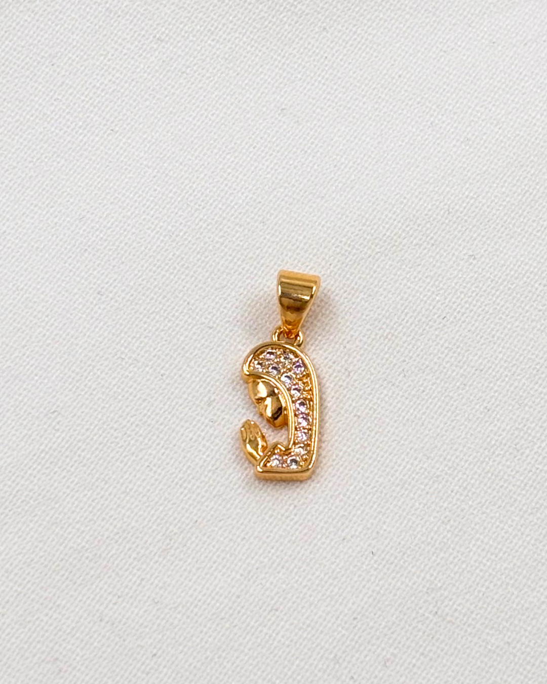 Dije Silueta Virgen Circonias - Oro Laminado