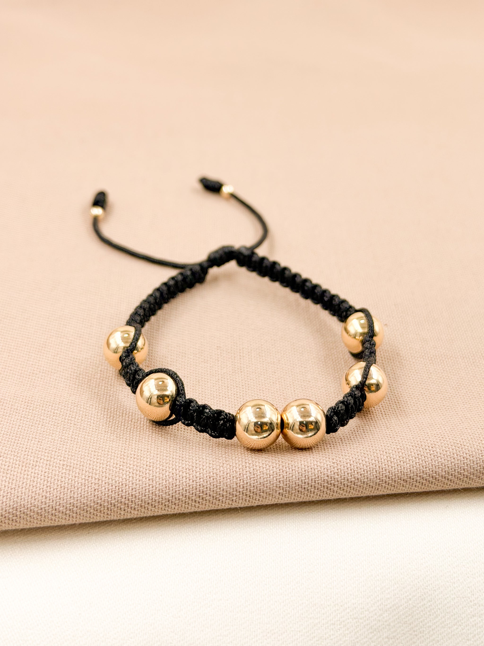 Pulsera Tejida en Macramé – PUL21