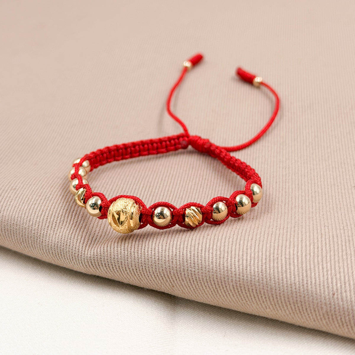 Pulsera con Balín Diamantado Central