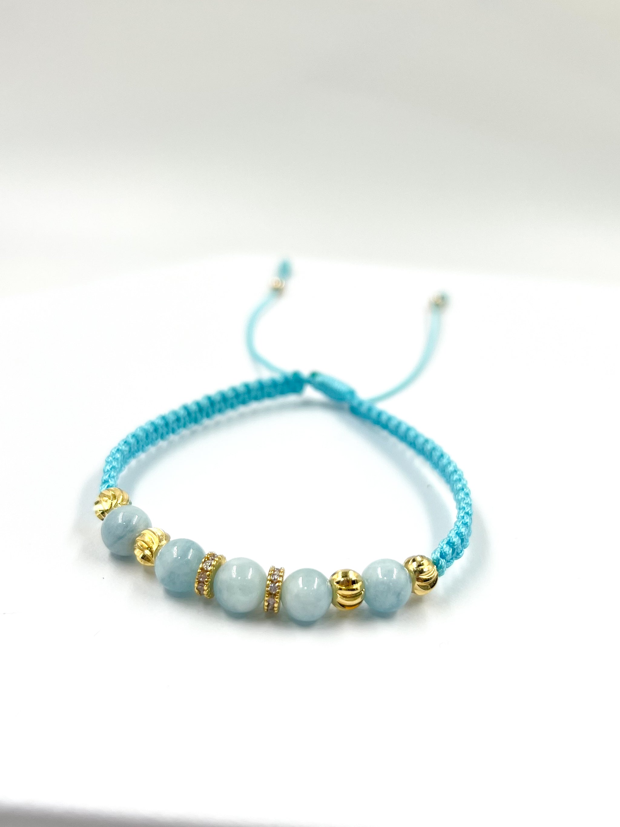 PUL220 Pulsera en oro laminado 18k. Y piedra semipreciosa agua marina